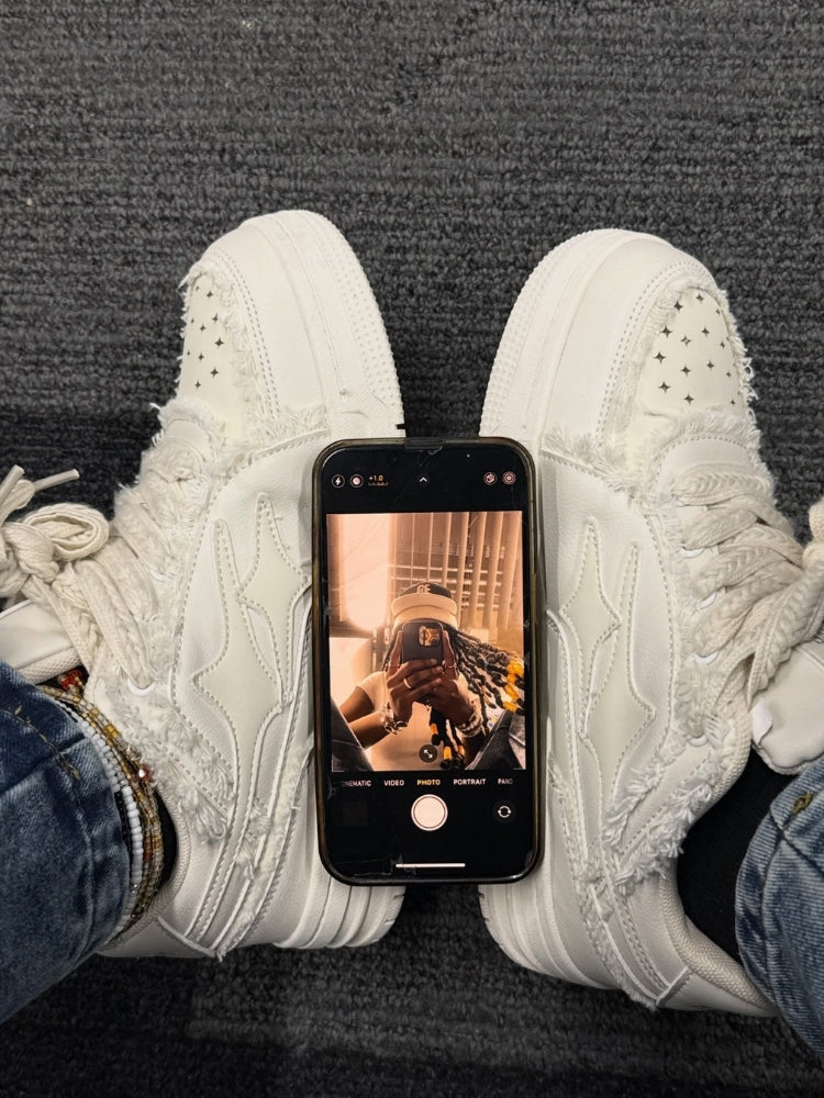 Creme Sneakers