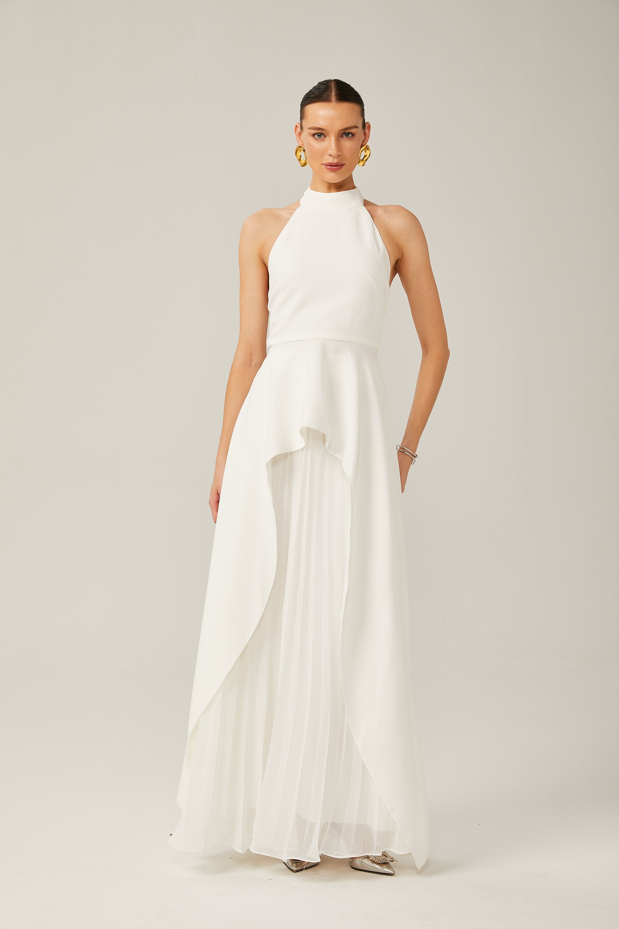 Marta | Vestido largo con cuello halter y capas