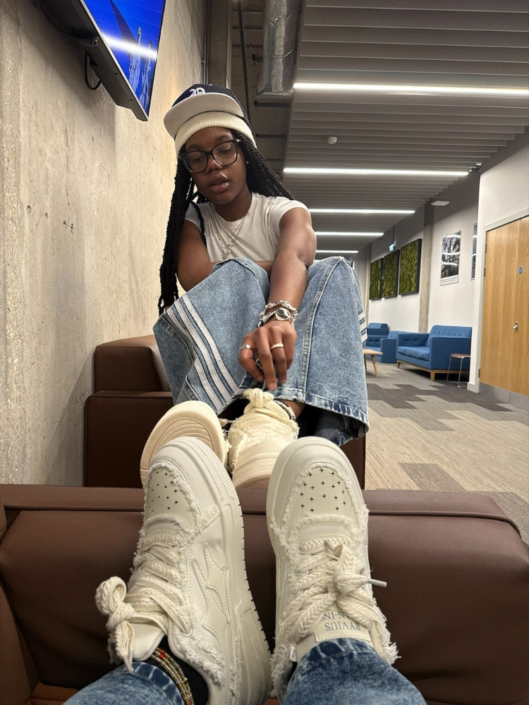 Creme Sneakers