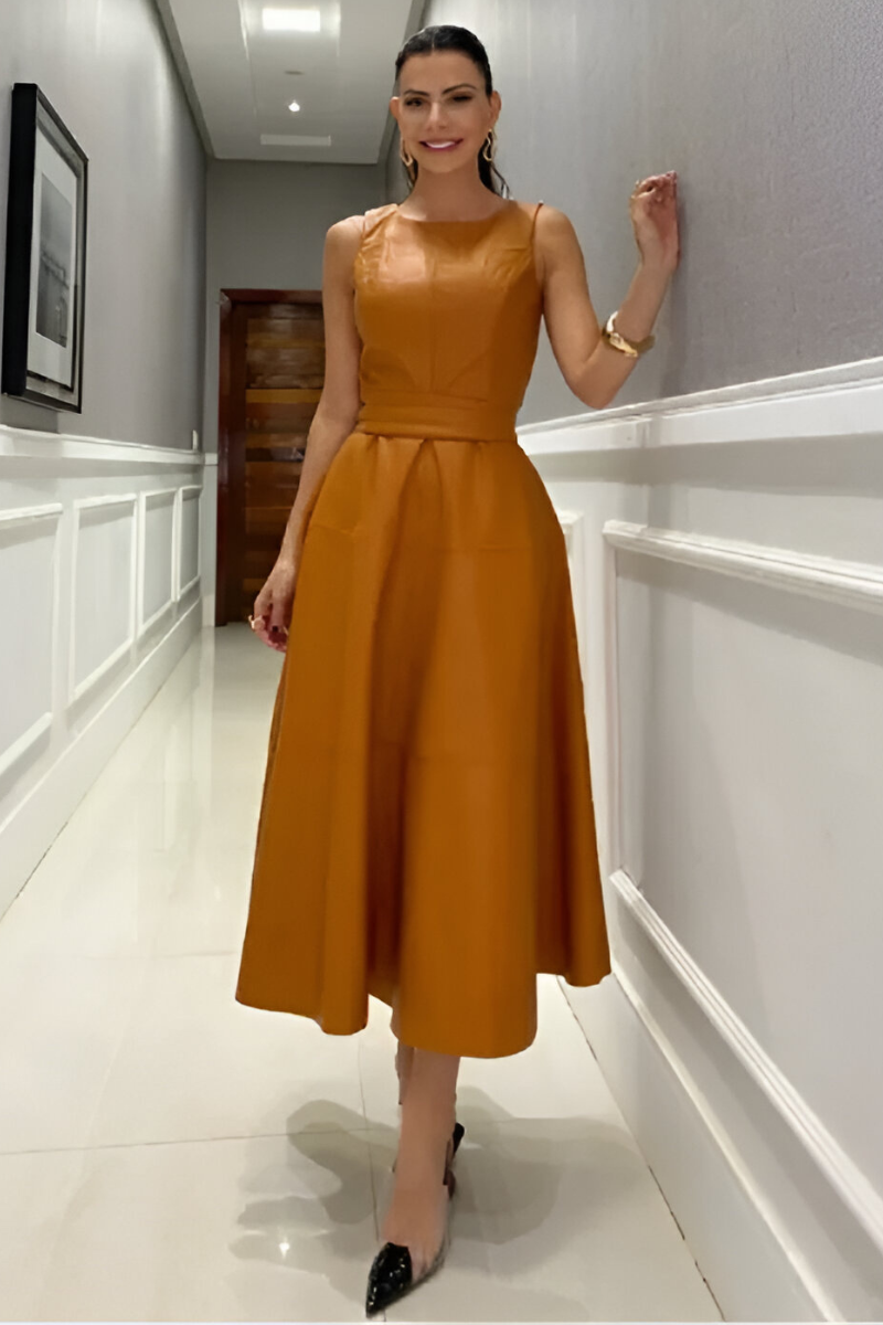 Laila™ | Vestido moderno y elegante con efecto cuero